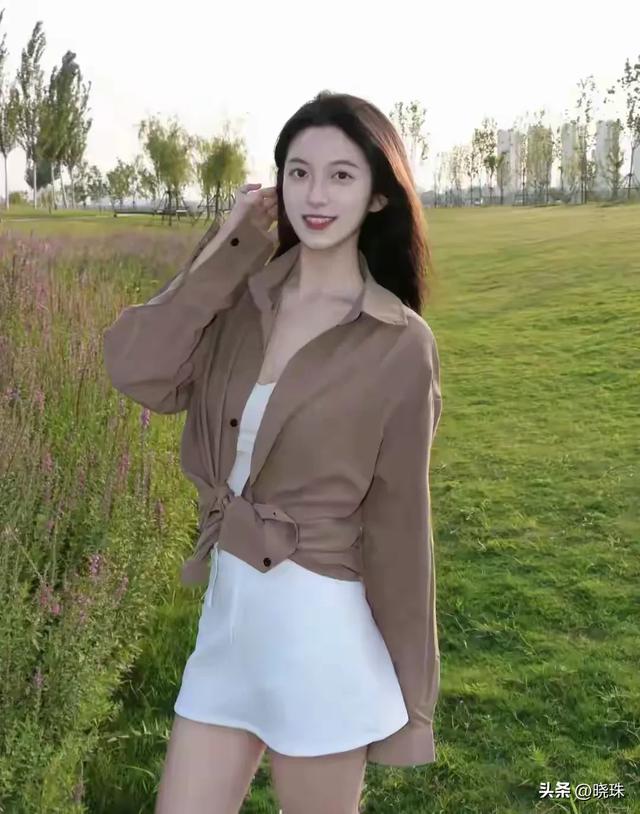 兰州交大校花仙姿玉貌，网友惊叹：沉鱼落雁，此女只应天上有