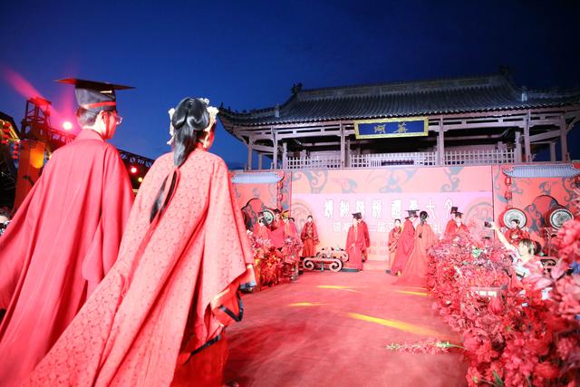 安徽芜湖：七夕浪漫夜，镜湖汉韵展新颜，甜蜜经济助城兴！