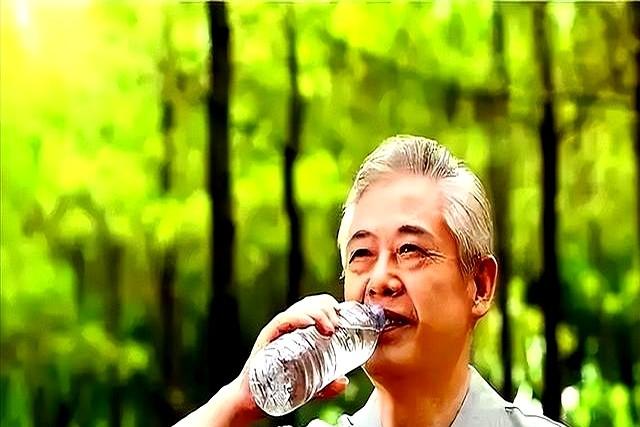 心梗是跑步“跑”出来的？医生：若要想心梗远离，运动注意这2点
