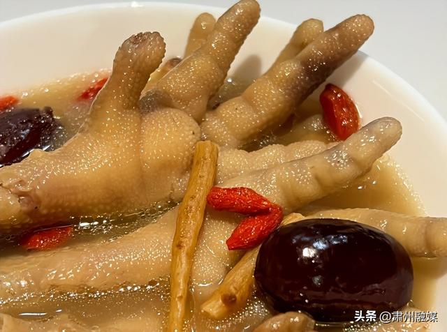 花胶海参党参汤 党参和花胶可以一起用来炖鸡吗