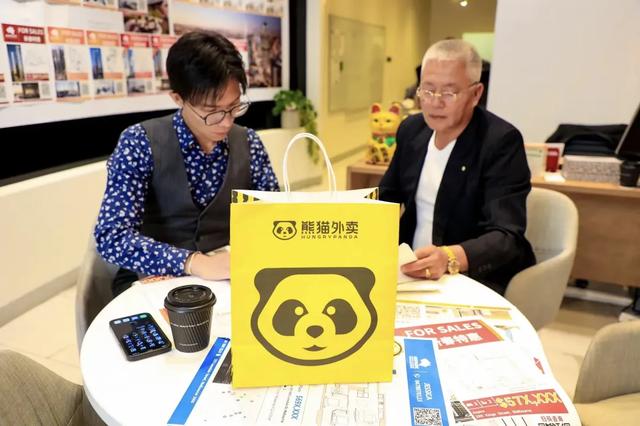 美团没拿下的10万人，被一个安徽小伙搞定了