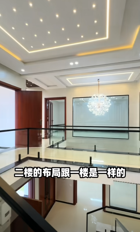 东北小伙被印度高种姓女友看上，老丈人赠千万别墅，他不满要回国