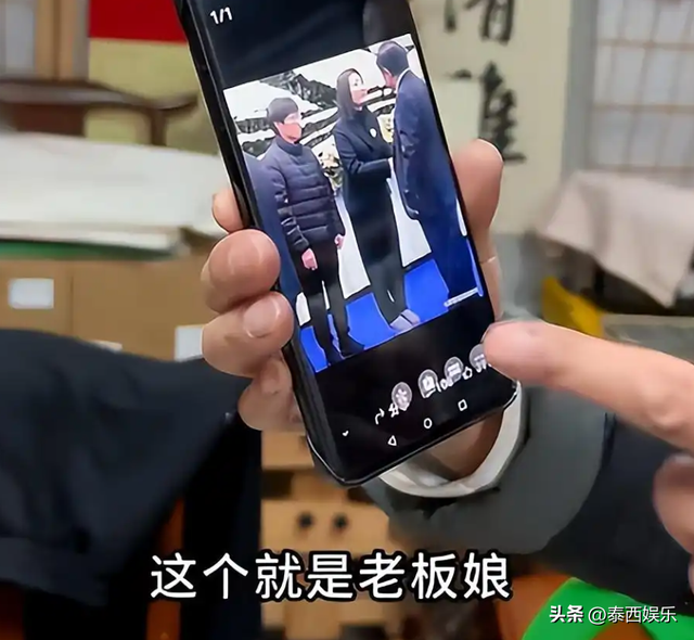 宗庆后葬礼画面泄露，宗馥莉痛哭，私生子被爆在旁捧骨灰、灵牌