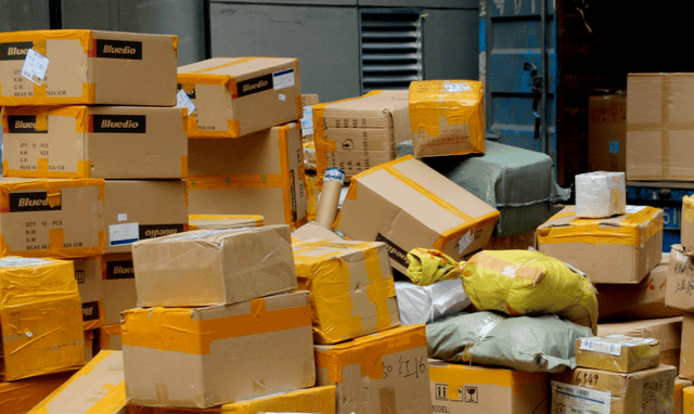 马克龙回国后翻脸，法国助推欧盟对华行动	，要征“永久关税”