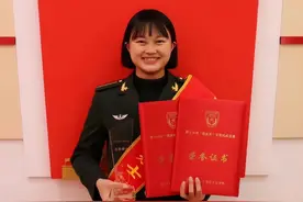 能文能武！看“六边形女战士”一路“开挂”！图片