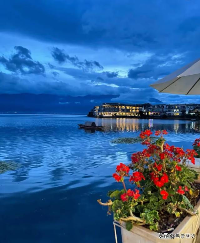 自驾封神之路！4条横跨南北的路线，承包你一整年的旅行瘾