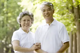 60岁后力不从心，西地那非、睾酮和中药，如何选择疗效更好？图片