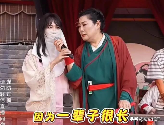 女子相亲彩礼要1000万,王婆现场翻脸,真实面目曝光,网友喊封杀(图15) 女子相亲彩礼要1000万,王婆现场翻脸,真实面目曝光,网友喊封杀(图15)