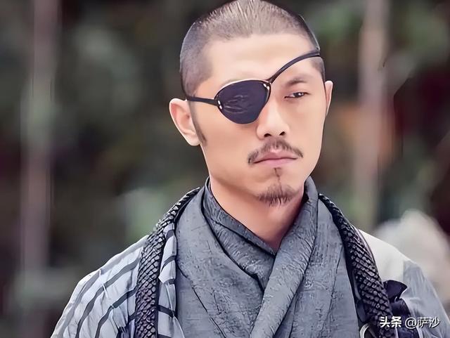 《倚天》明教光明使者、四大法王、五行旗和五散人的地位是什么？