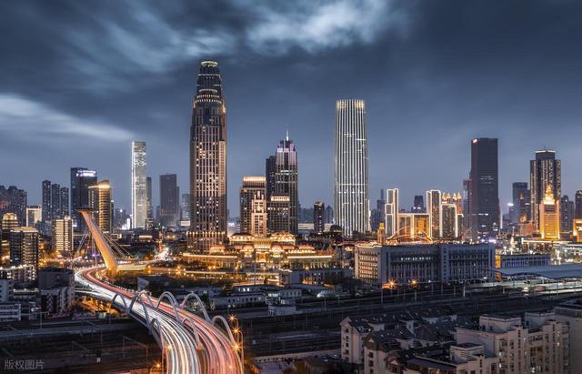 北京上海都懵了，天津凭啥悄悄火出圈？