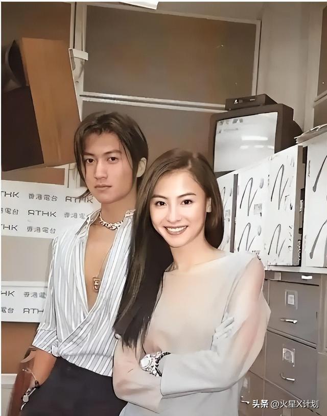 谢霆锋没想到，已备好寿衣和遗照的张柏芝	，揭开了王菲仅剩的体面