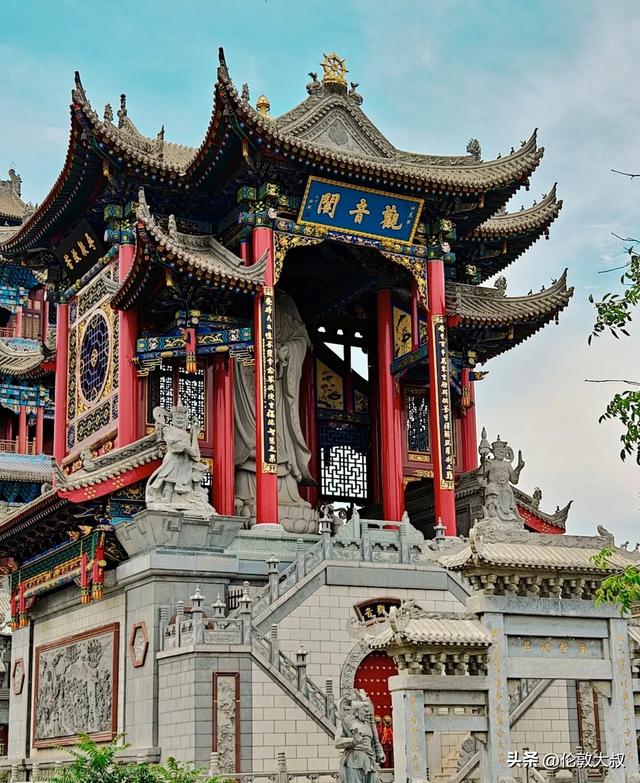 中国2025年十大避暑城市，东西对决正酣，哪座是你的心之所向