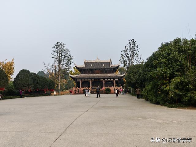 凤栖绿道，湖畔闲游——成都金牛区凤凰山公园游记