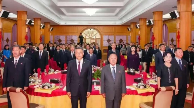 李在明确定缺席我国阅兵后，我国有一个特殊安排，反将韩国一军