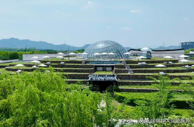 杭州“湖中天花板”亮了，风景如画，松弛喜人，2026免费来逛！