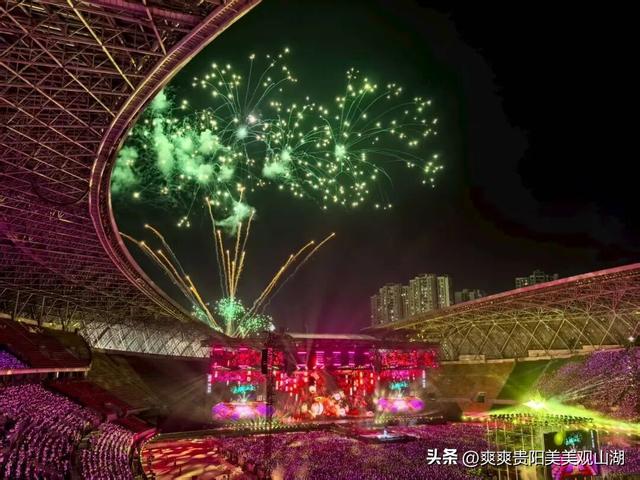 观山湖区三季度经济版图扩张 旅游经济、演艺经济撑起“半边天”