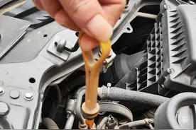 汽车跑高速之前，这5个地方一定要检查，很多人没做吃了亏图片