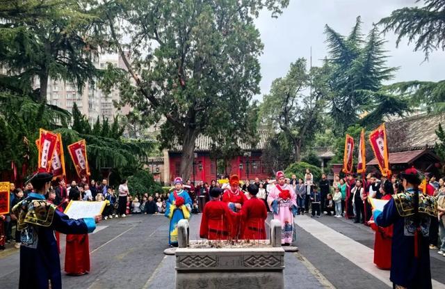 金秋蒲城迎客来 双节文旅添新彩