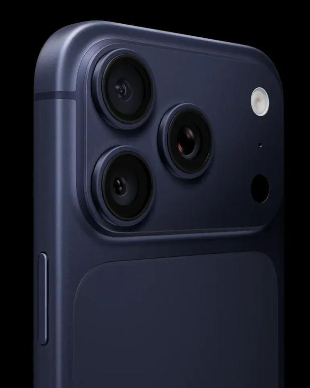 iPhone 18再曝，影像、性能、屏幕全升级
