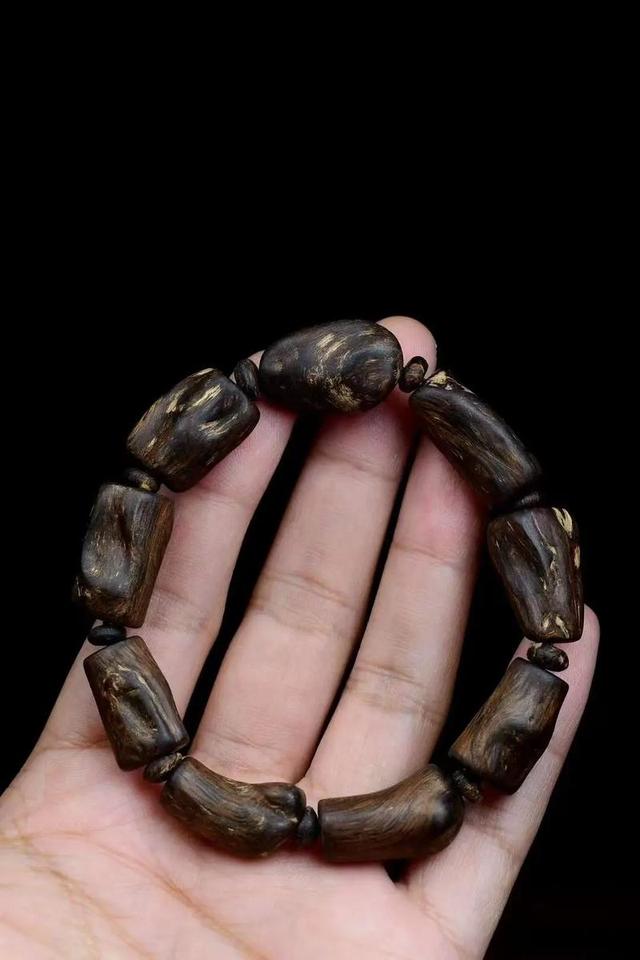 这5种文玩越放越值钱！但90%的人等不及，白白错过升值机会