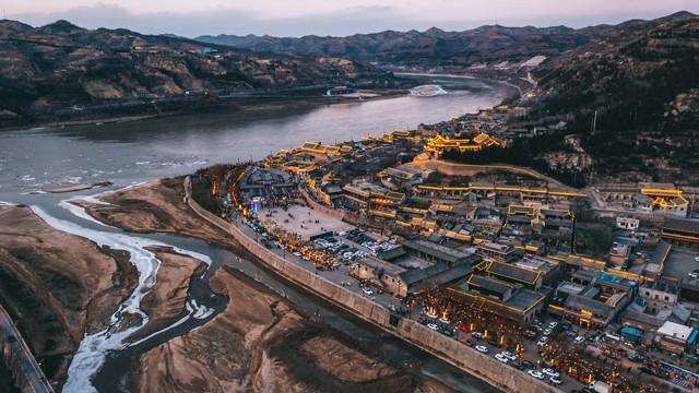 乘“跃龙门”号，探秘黄河最窄处的千年传奇！