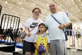 文化强市·篮球｜NYBO全国总决赛，东莞小姑娘邓晞琳长大一岁继续闪耀图片