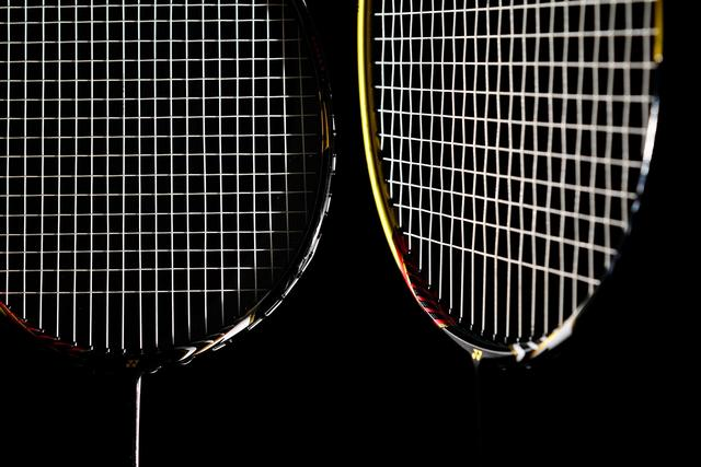 2025 年十大羽毛球拍深度评测，最后一款性价比逆天