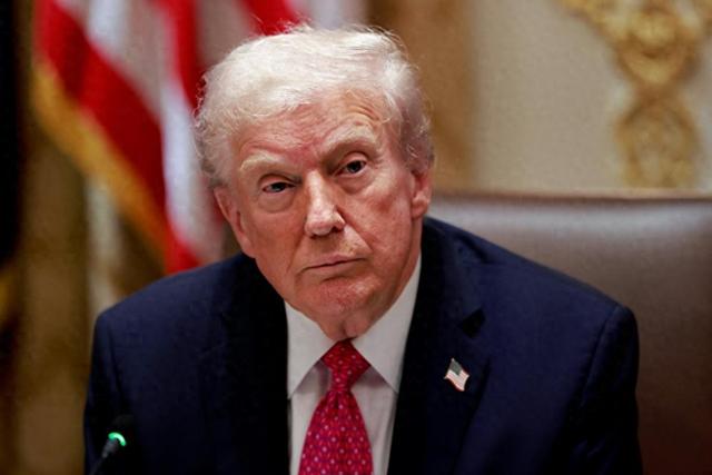 不到24小时，美国扣第3艘油轮	，但碰上刺头，双方爆发海上追逐战