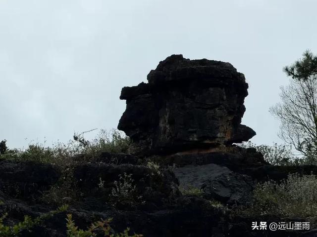 徒步石林蓑衣山、赏水上石林,遇降雨淅淅沥沥,收获特别的体验
