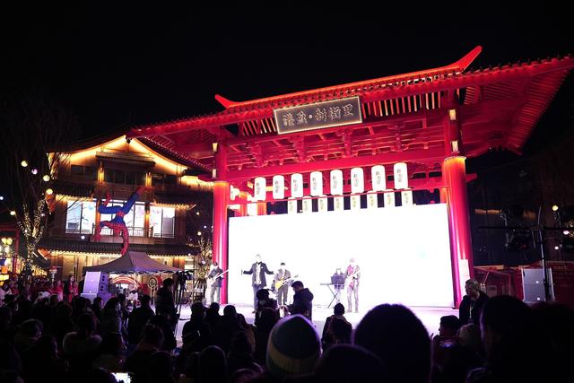 四川隆昌新街里，一半新潮，一半古韵，在时尚街区触摸城市的历史