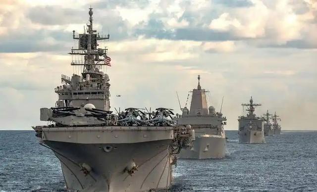 不装了，美国准备发动战争，但在开战前，特朗普要解决三个大问题