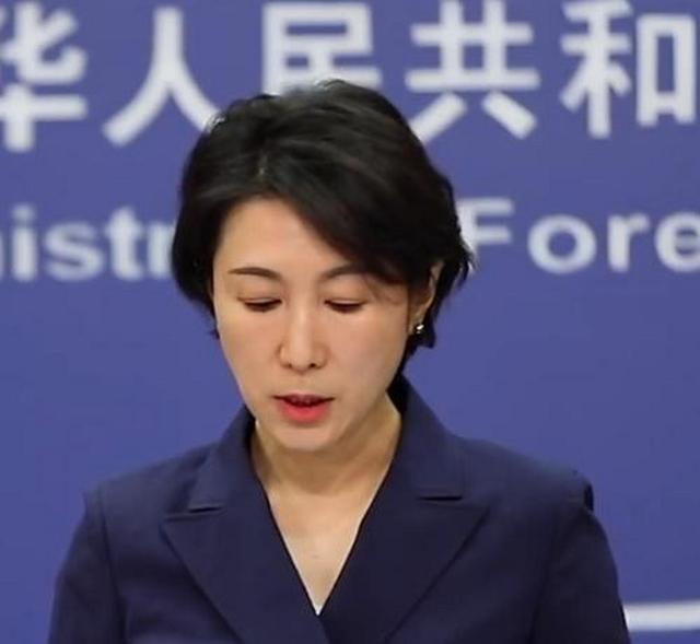 拒绝认错后，高市派人来华面谈，中方三问日本，解放军打开武器库