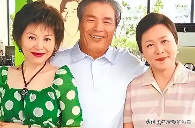 他和6个老婆共处一室，每人每月7万零花钱，71岁又娶小20岁妻子