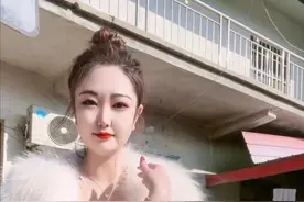 河南年轻女子回村相亲，被媒婆介绍二婚：瞅你穿的，一般人配不上图片