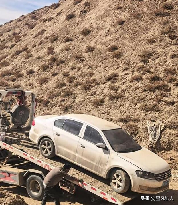 闹大了！广西青海失踪男后续，惊现陌生人遮挡风玻璃，摄像头被遮