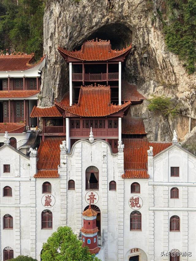 郴州的“坦”，丹霞洞穴中的独特景观，刷新你的认知！