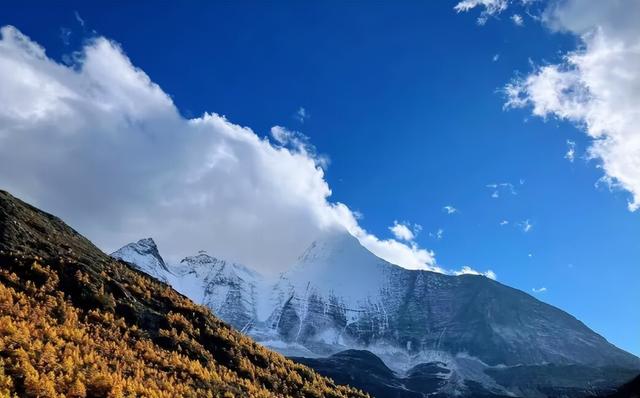 五一被骂最惨六大景区：泰山榜上有名，洛阳令人失望，第一太过分