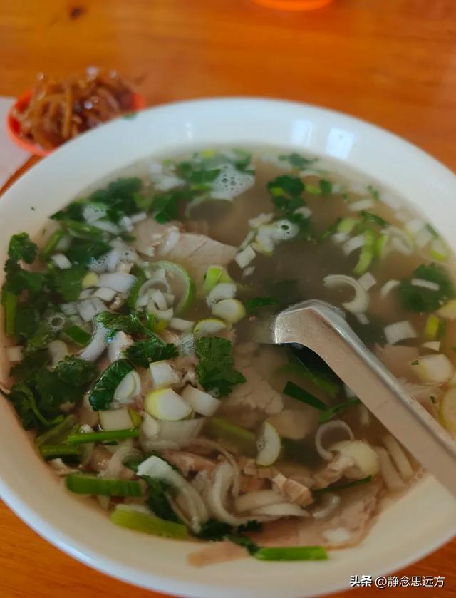 退休后和老伴去日照住了一个月，我实话实说：跟网上说的不太一样