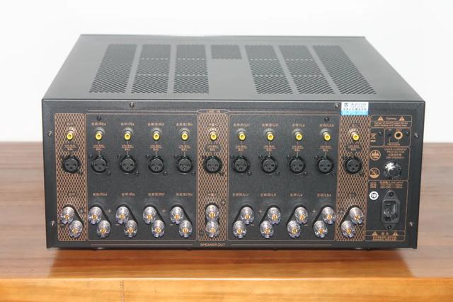 什么是前后级，家庭影院需要后级吗？天逸11声道AD-8300PA试用