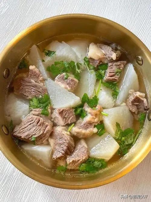 今日小雪:“上午小雪暖烘烘,下午小雪冻死牛”,今天小雪在哪?