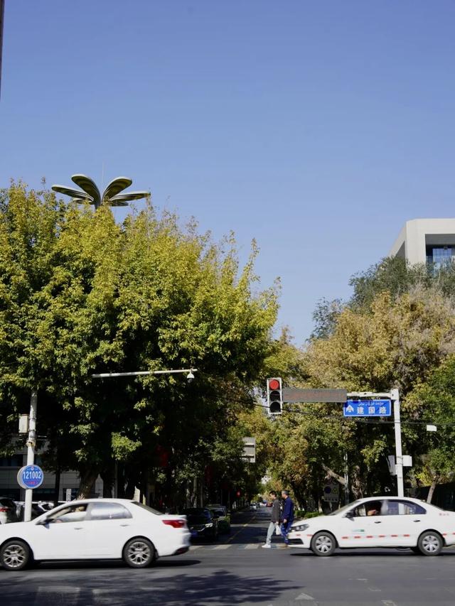 乌鲁木齐“老东门”，如今是什么样子？