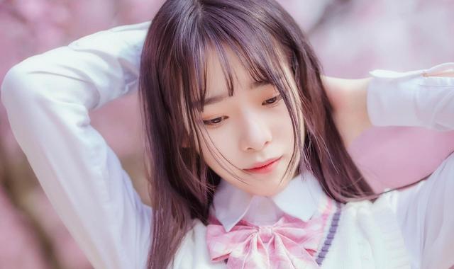 北京才女征婚出上联：田字分家四个口；才子妙对下联喜结美好姻缘