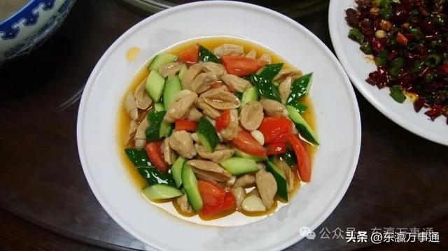 程肖梅：我的“北川记忆”——羌王竹海的全竹宴