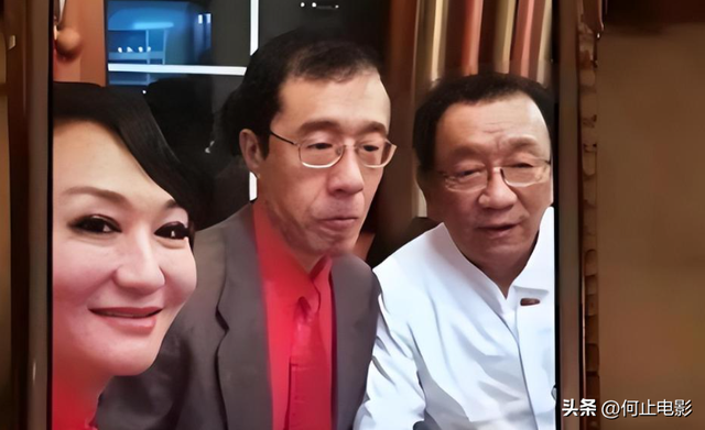 吃狗食、关禁闭，央视前才女国外被虐成“人干”？董卿想救她都难