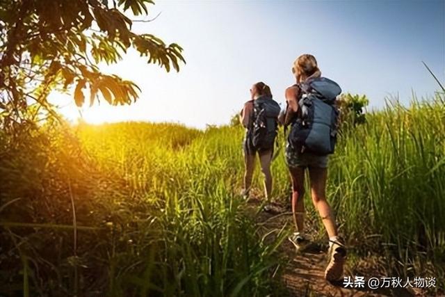 成都女孩巴厘岛食物中毒身亡！知情人发声，网友炸锅，令人惋惜。