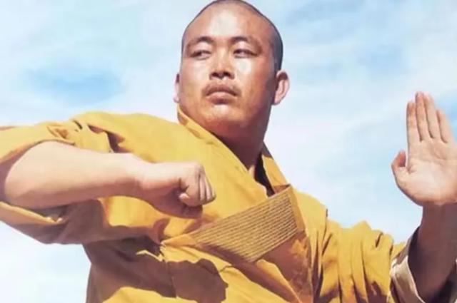 少林僧人不愿谈印乐法师：见的少，武僧1天表演6场，香火即将收费