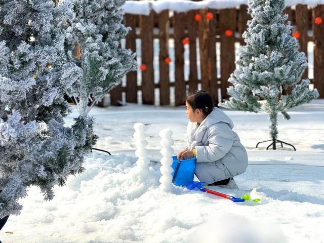 成都青羊非遗博览园"下雪"啦！6000㎡冰雪乐园实现家门口玩雪自由