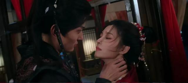 《三更雪》爆了!病娇暴君沦为奴隶,重生千金复仇反被宠,结局甜