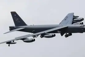 美主力压境，B52挂弹进关岛，解放军未雨绸缪，轰6K接到特殊任务图片