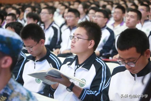 脚踏实地 方能仰望星空——衡水籍航天员蔡旭哲走进衡中话航天